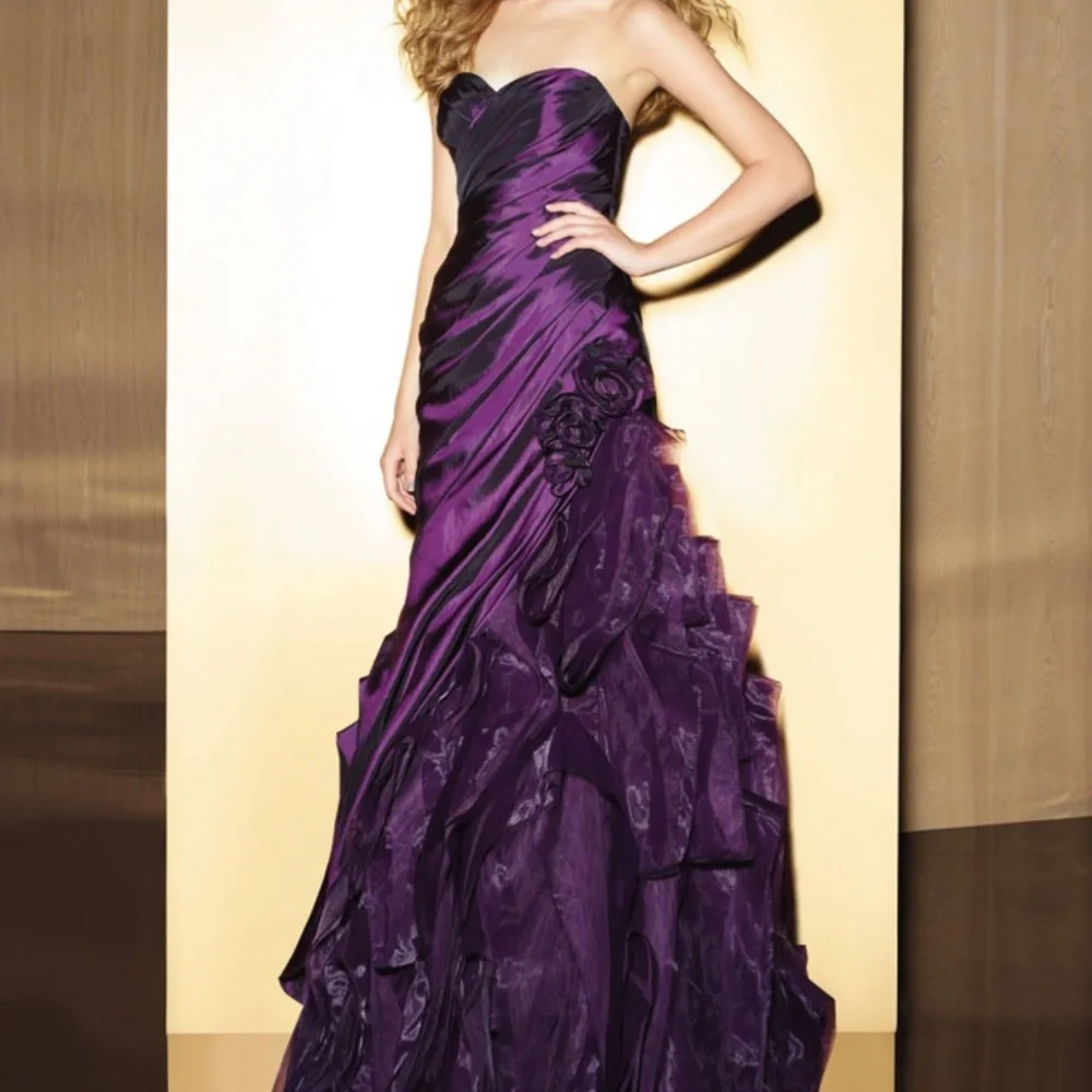 Eggplant Vertical Ruffles - Picture 11 of 14